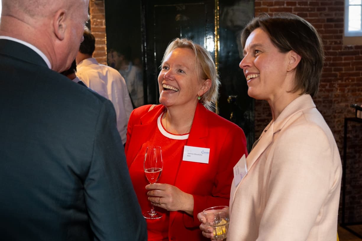 Connekt ledendiner-104