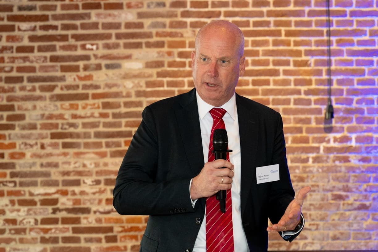 Connekt ledendiner-109