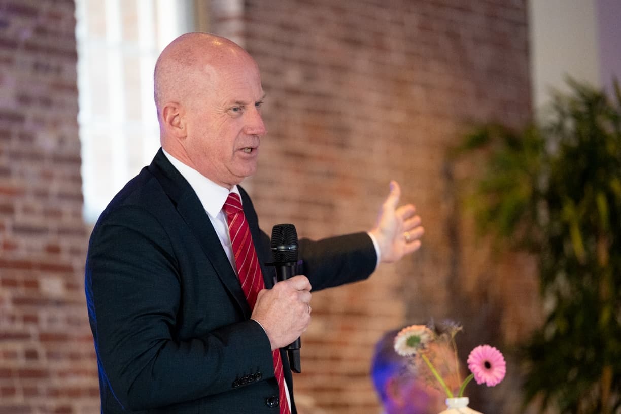 Connekt ledendiner-114