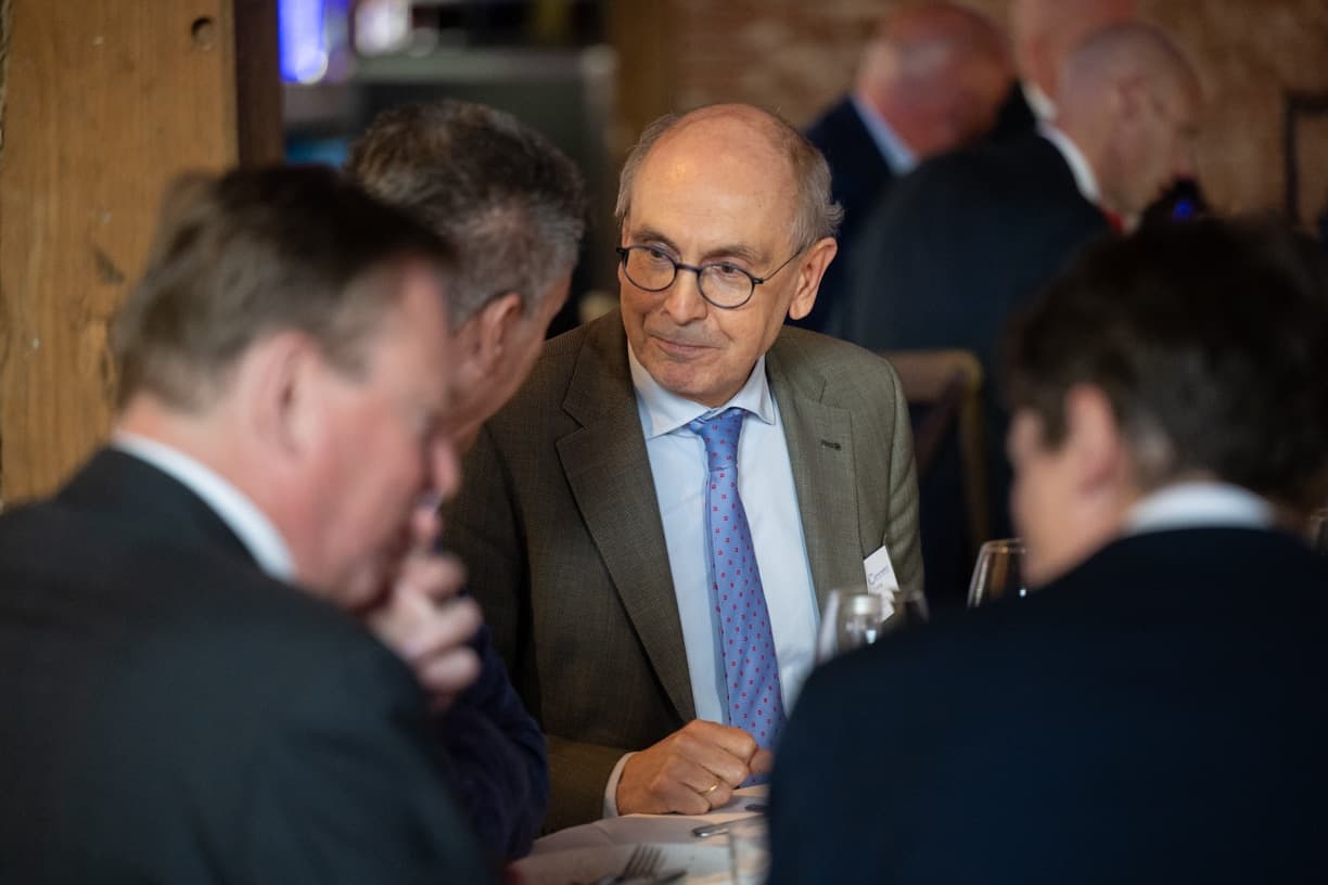 Connekt ledendiner-129