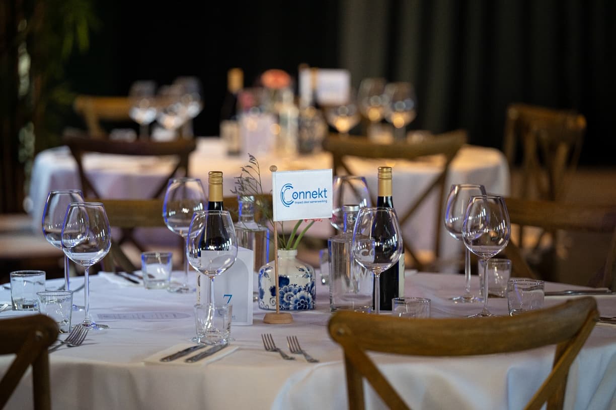 Connekt ledendiner-13