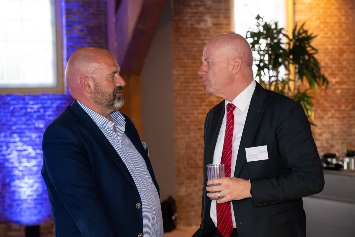 Connekt ledendiner-145