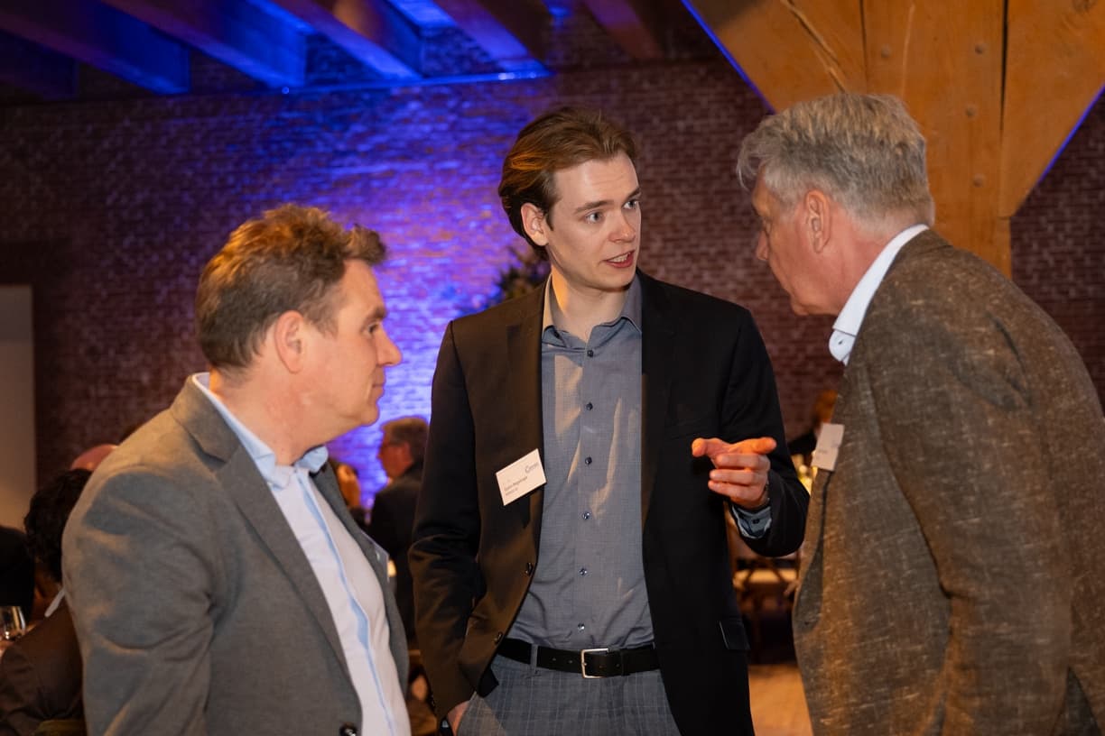 Connekt ledendiner-151