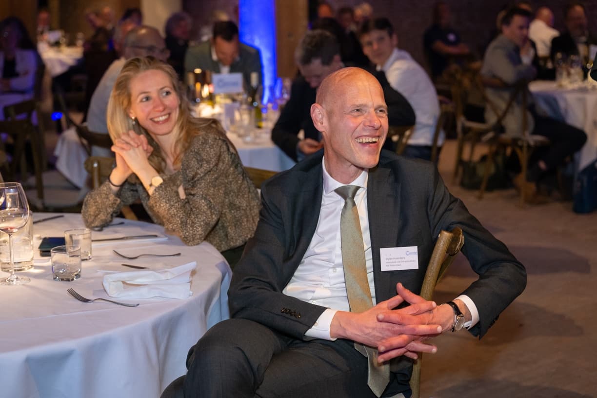 Connekt ledendiner-178