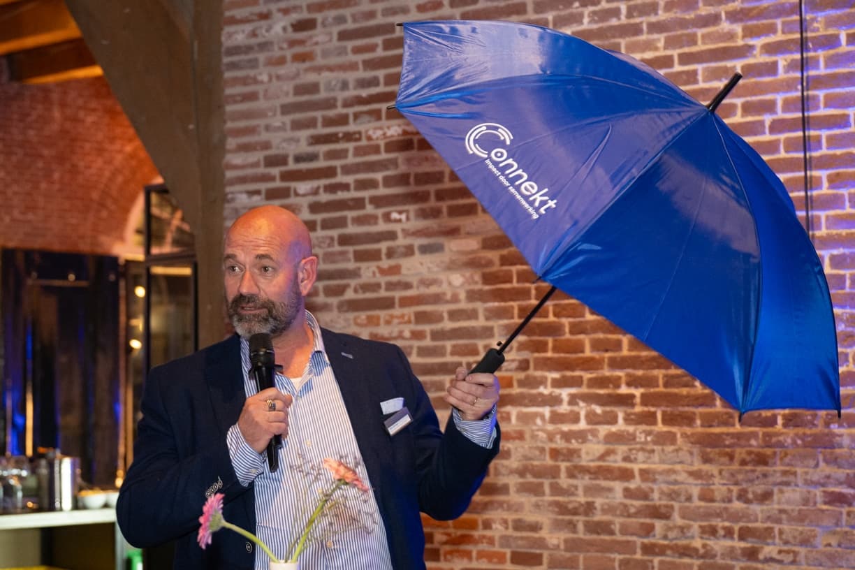 Connekt ledendiner-180