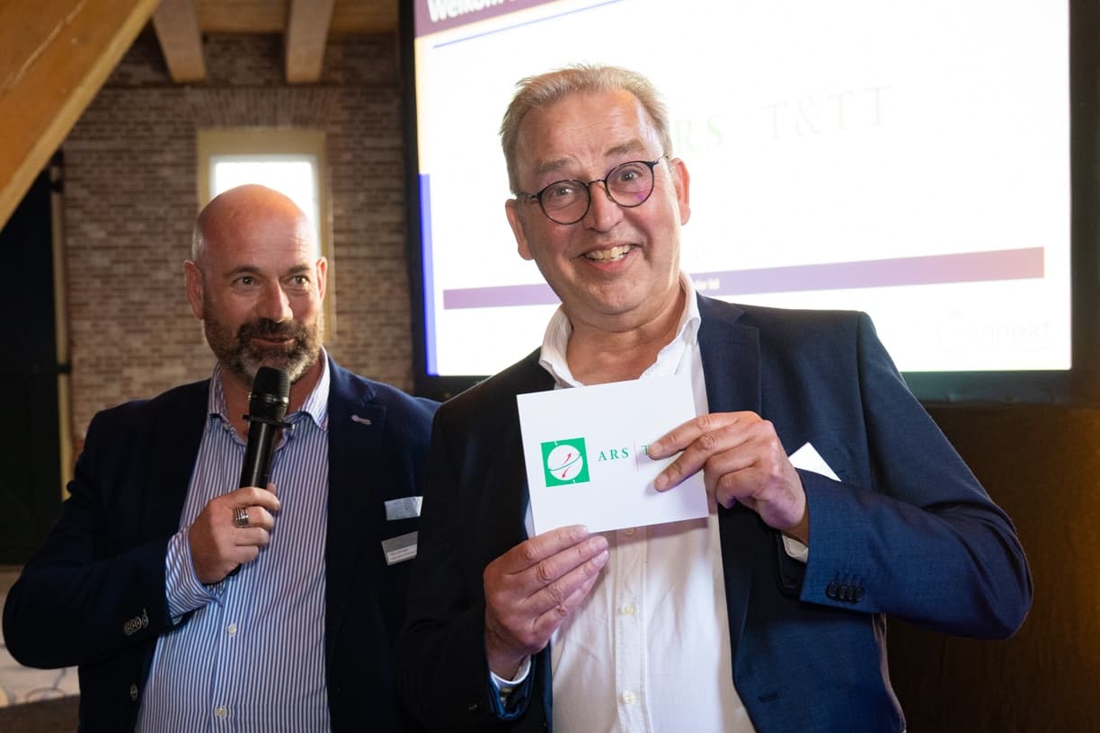 Connekt ledendiner-61