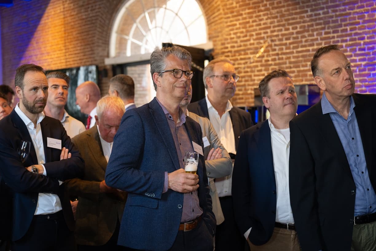 Connekt ledendiner-65