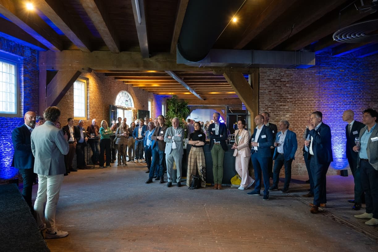 Connekt ledendiner-71