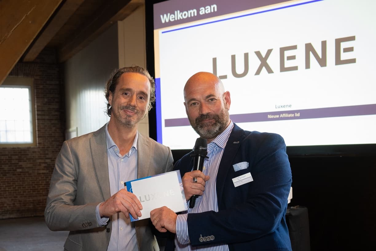 Connekt ledendiner-72