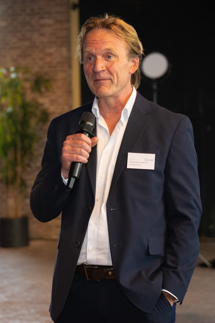 Connekt ledendiner-81