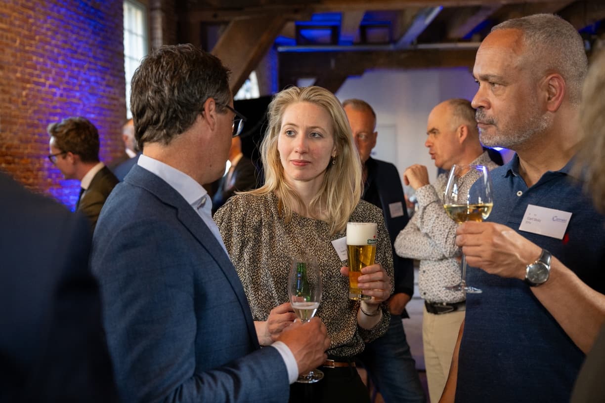 Connekt ledendiner-92