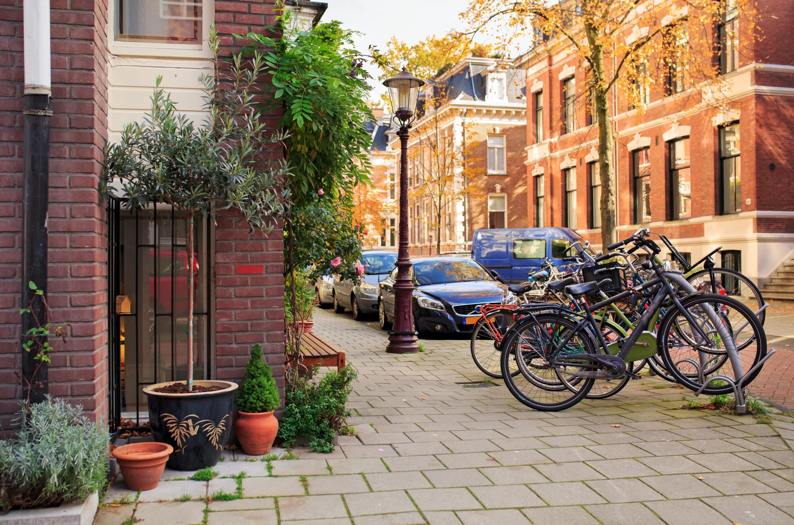Street,Vondelstraat,In,The,Center,Of,Amsterdam.,Netherlands.,/,Picturesque